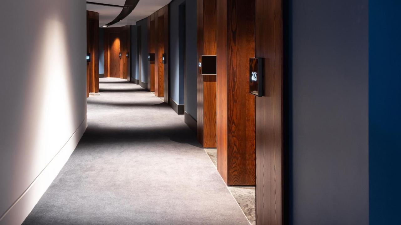 Horizon By Skycity Auckland Extérieur photo A corridor at the InterContinental London The O2